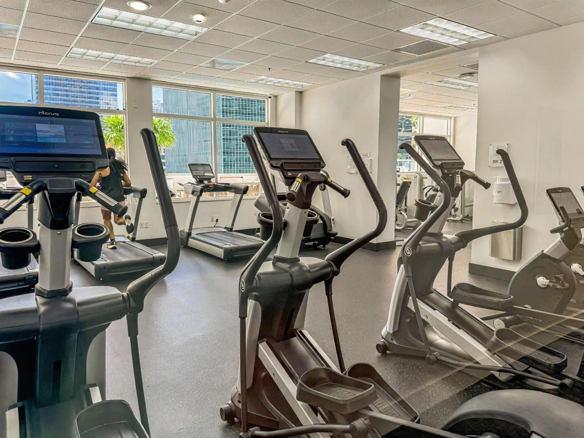 Elegant Centric Vibrant Pool Jacuzzi Free Parking Apartment Miami Ngoại thất bức ảnh